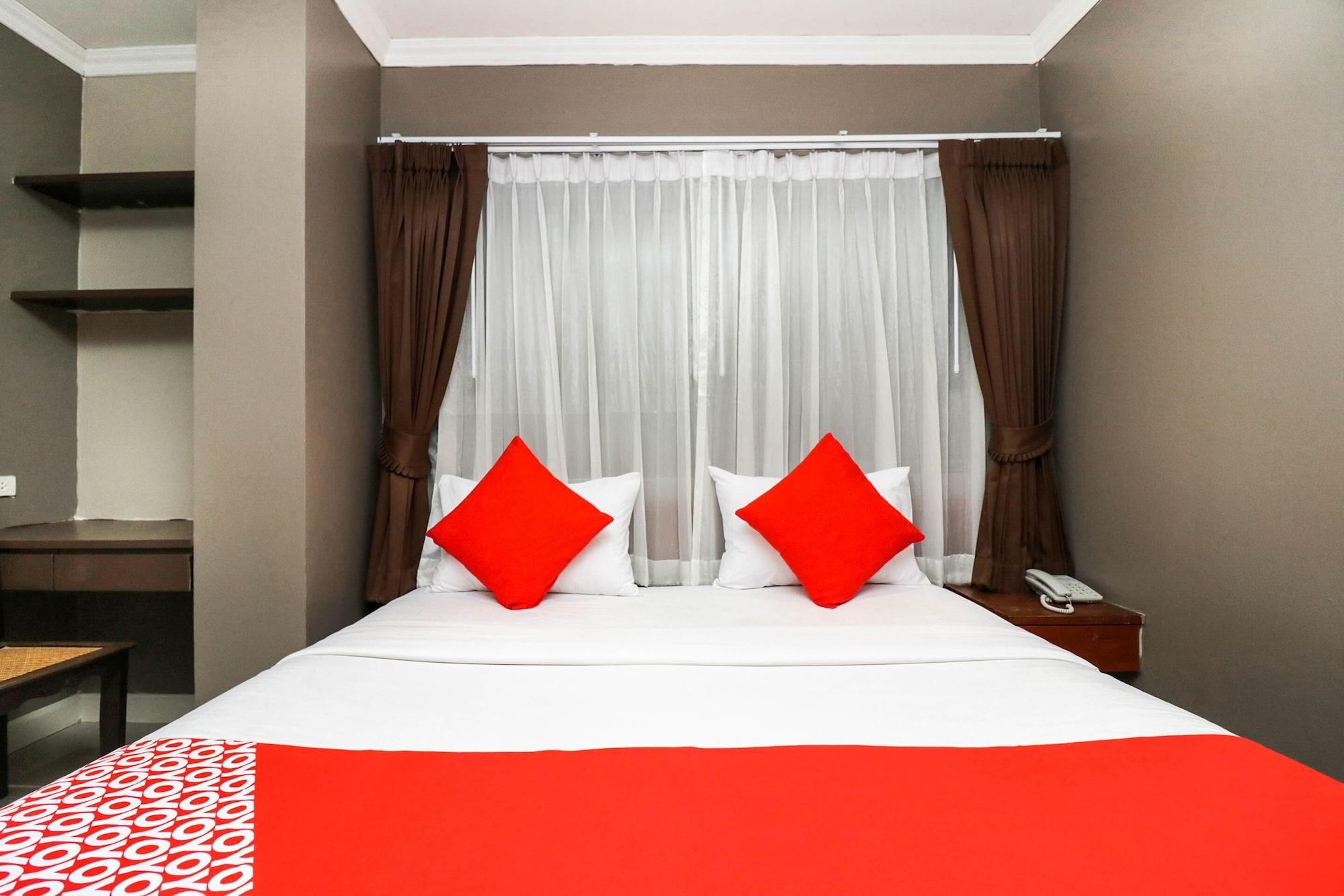 Natural Beach Hotel Pattaya Exterior photo