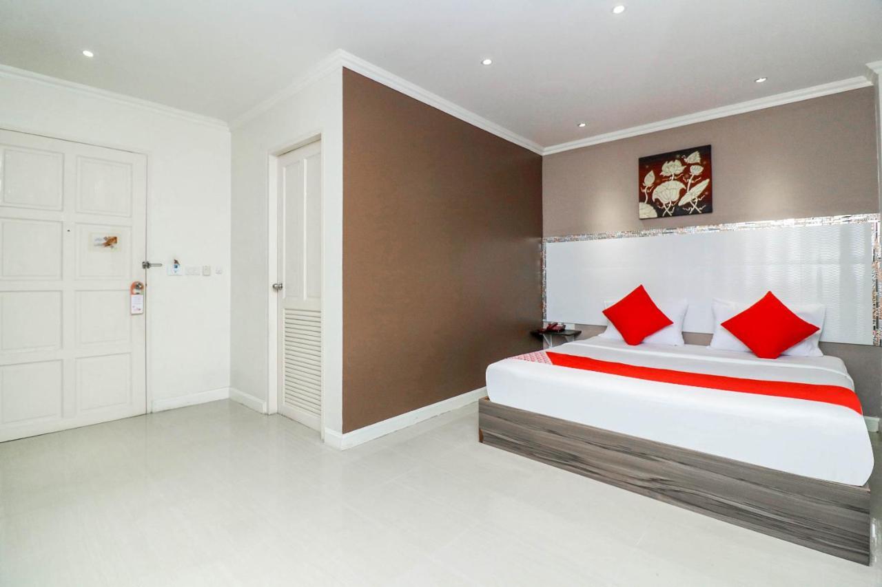 Natural Beach Hotel Pattaya Exterior photo